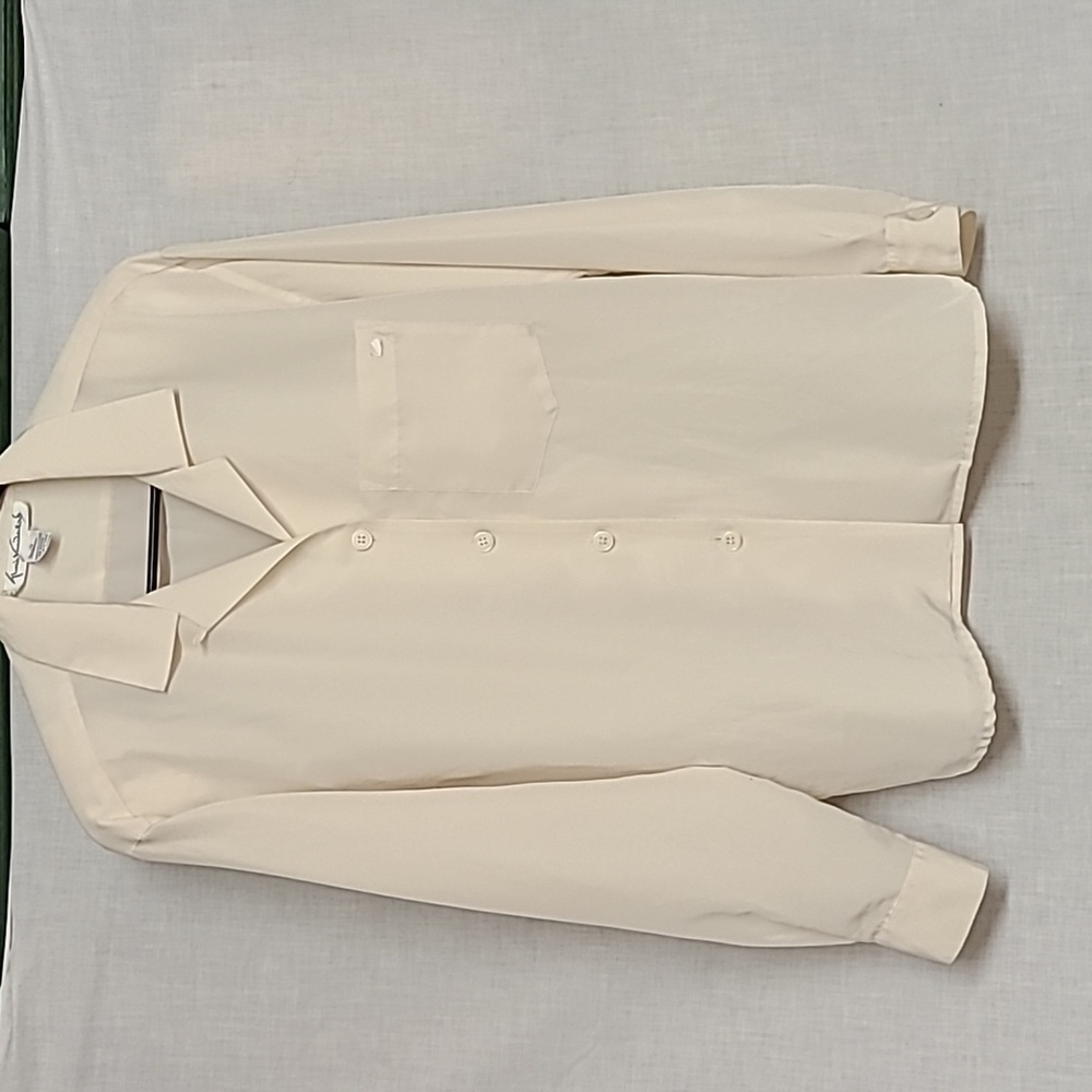 Vintage Gloria Vanderbilt Silky Cream Button Down Long Sleeve Shirt Sz 12